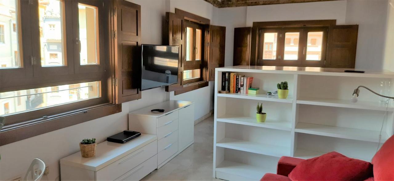 شقة فالنسيا  في Plaza Redonda Flats المظهر الخارجي الصورة